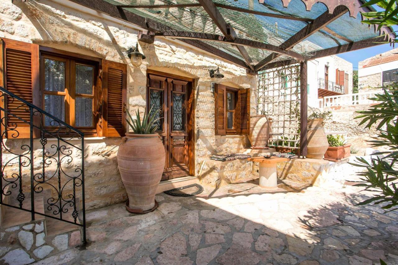 Anna'S House Traditional Chalki Town المظهر الخارجي الصورة