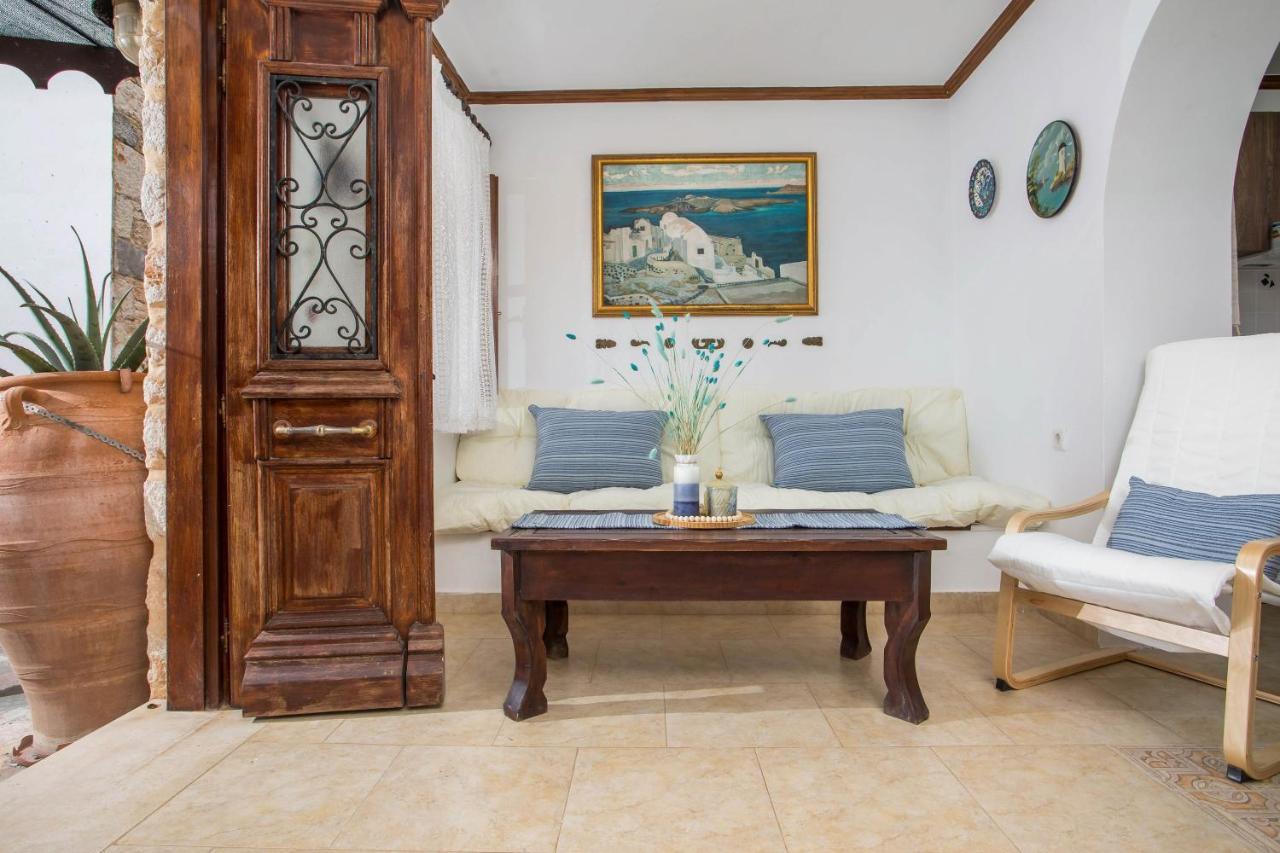 Anna'S House Traditional Chalki Town المظهر الخارجي الصورة